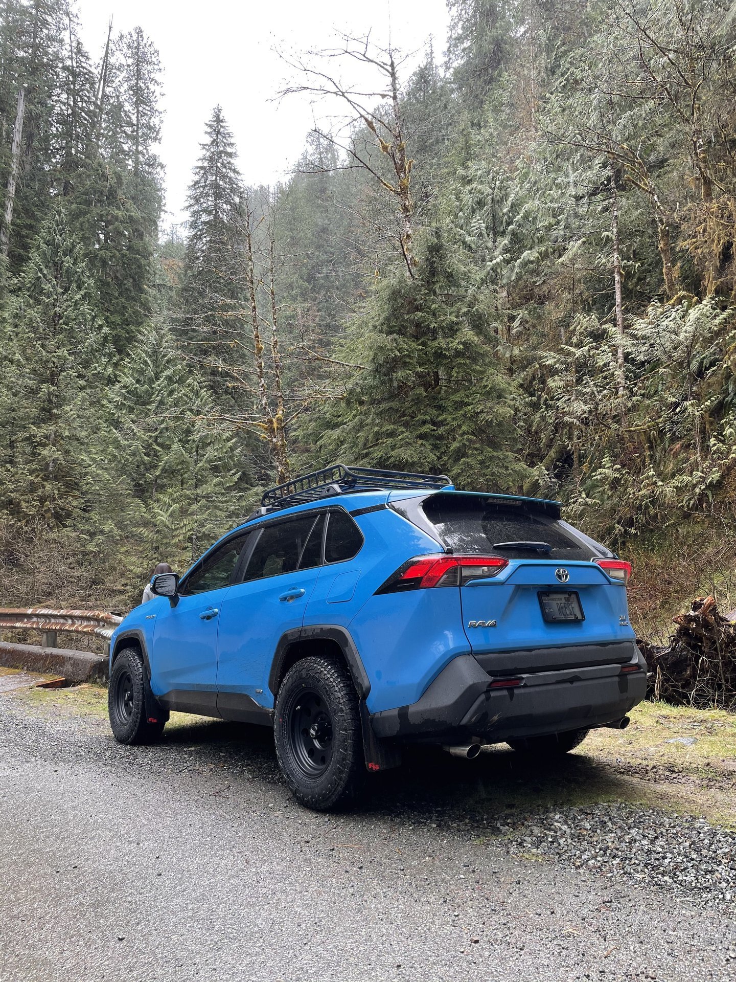 photo 2 Toyota RAV4 custom wheels   16x8.0, ET , tire size 255/70 R16. x ET