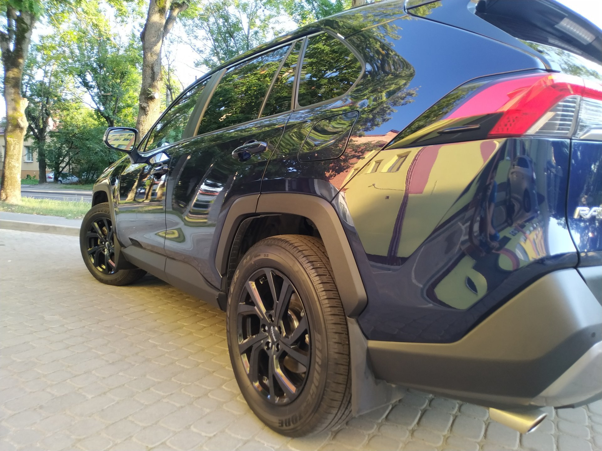 photo 2 Toyota RAV4 custom wheels Monaco Pace 18x7.5, ET +25, tire size 235/60 R18. x ET