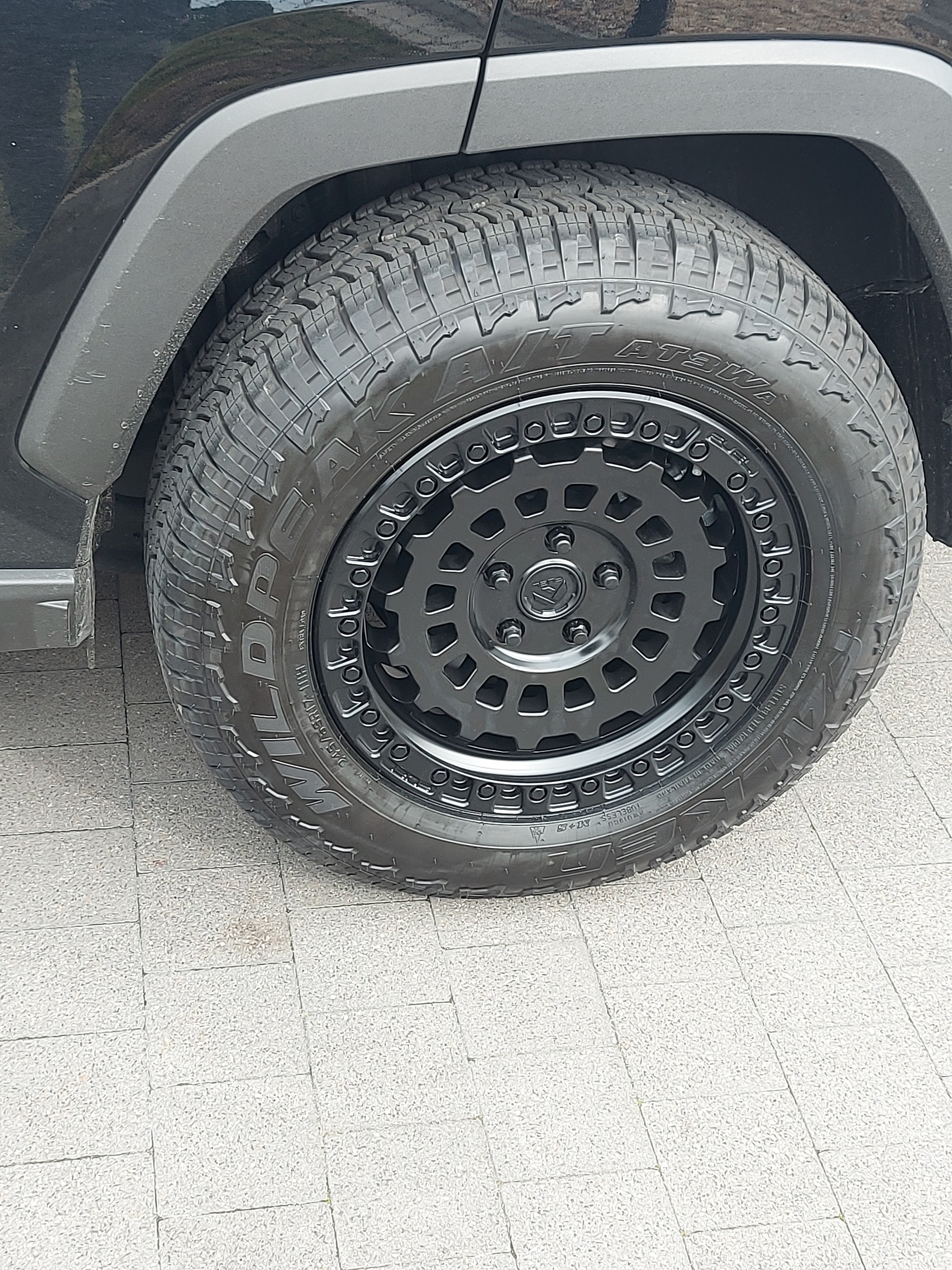 photo 1 Toyota RAV4 custom wheels   17x, ET +38, tire size 245/65 R17. x ET