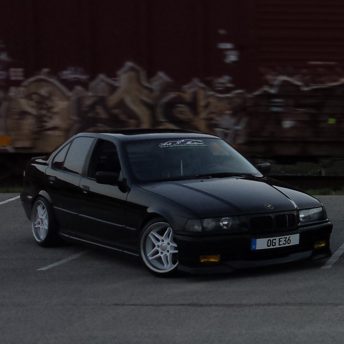 photo 8 BMW  318 custom wheels Beyern inspirational 17x8.5, ET +13, tire size 205/30 R17. x ET 