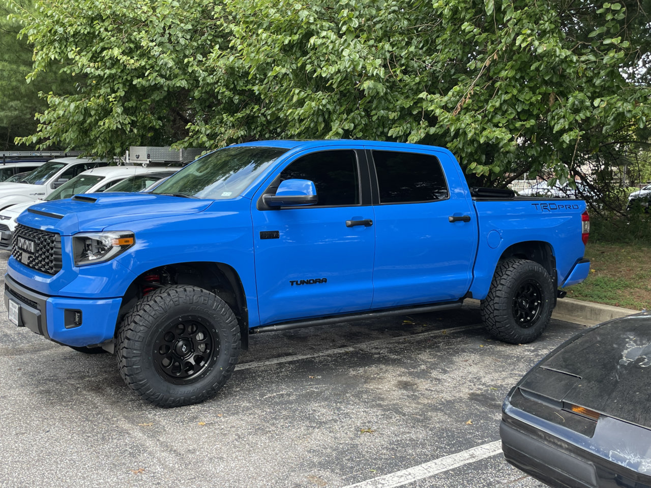 photo 2 Toyota Tundra custom wheels   18x, ET , tire size 295/70 R18. x ET