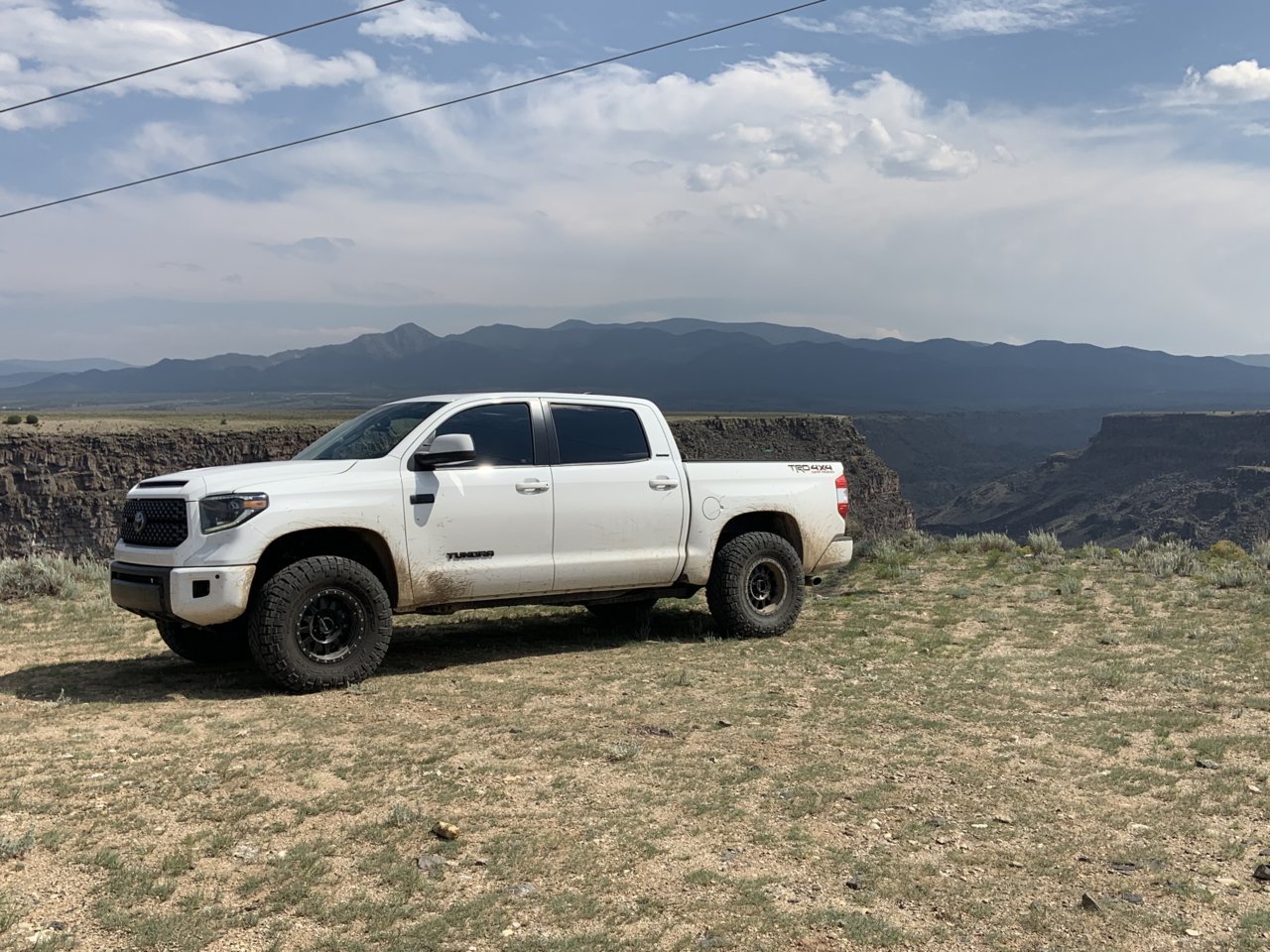 photo 2 Toyota Tundra custom wheels   17x8.5, ET 0, tire size 35X12.5 R17. x ET
