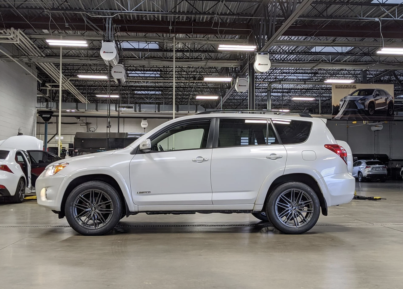 photo 4 Toyota RAV4 custom wheels   19x8.0, ET +35, tire size 245/50 R19. x ET 