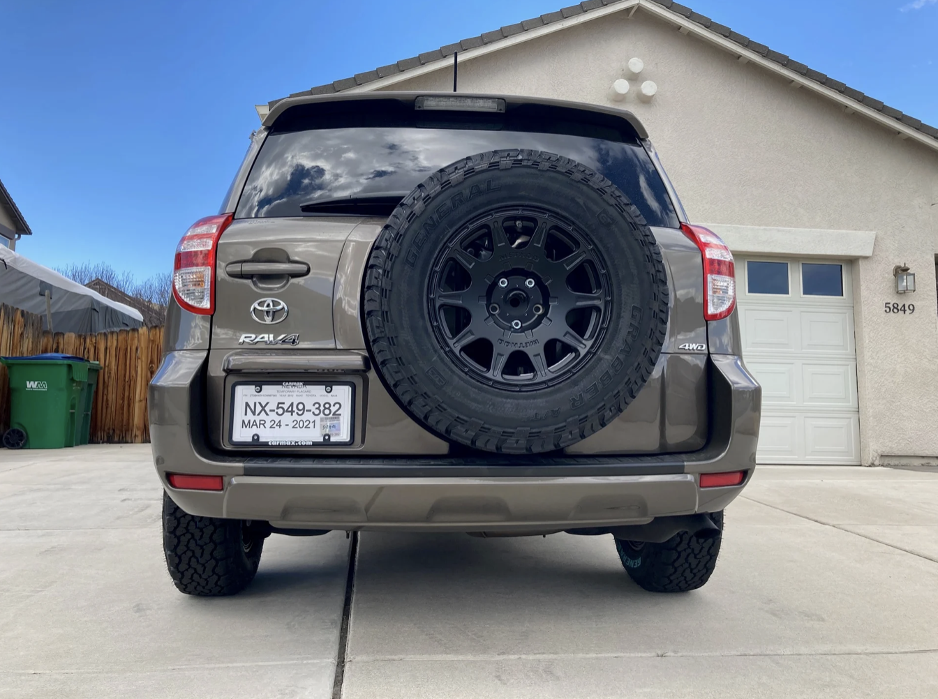 photo 1 Toyota RAV4 custom wheels   16x7.0, ET +15, tire size 225/75 R16. x ET