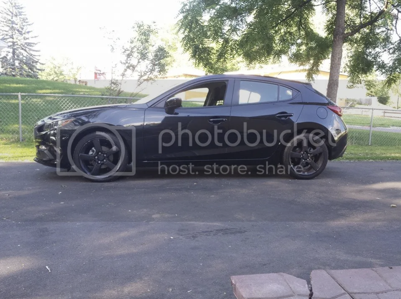 photo 1 Mazda Mazda3 custom wheels   18x8.0, ET +50, tire size 225/45 R18. x ET