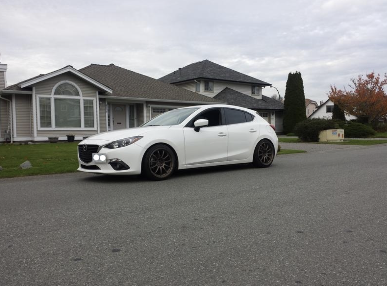 photo 1 Mazda Mazda3 custom wheels   18x9.5, ET +38, tire size 225/40 R18. x ET