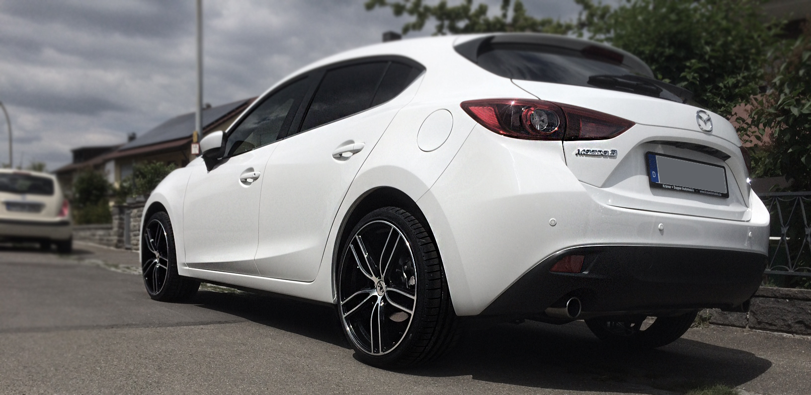 photo 2 Mazda Mazda3 custom wheels R3  18x9.5, ET +40, tire size 225/35 R18. x ET 