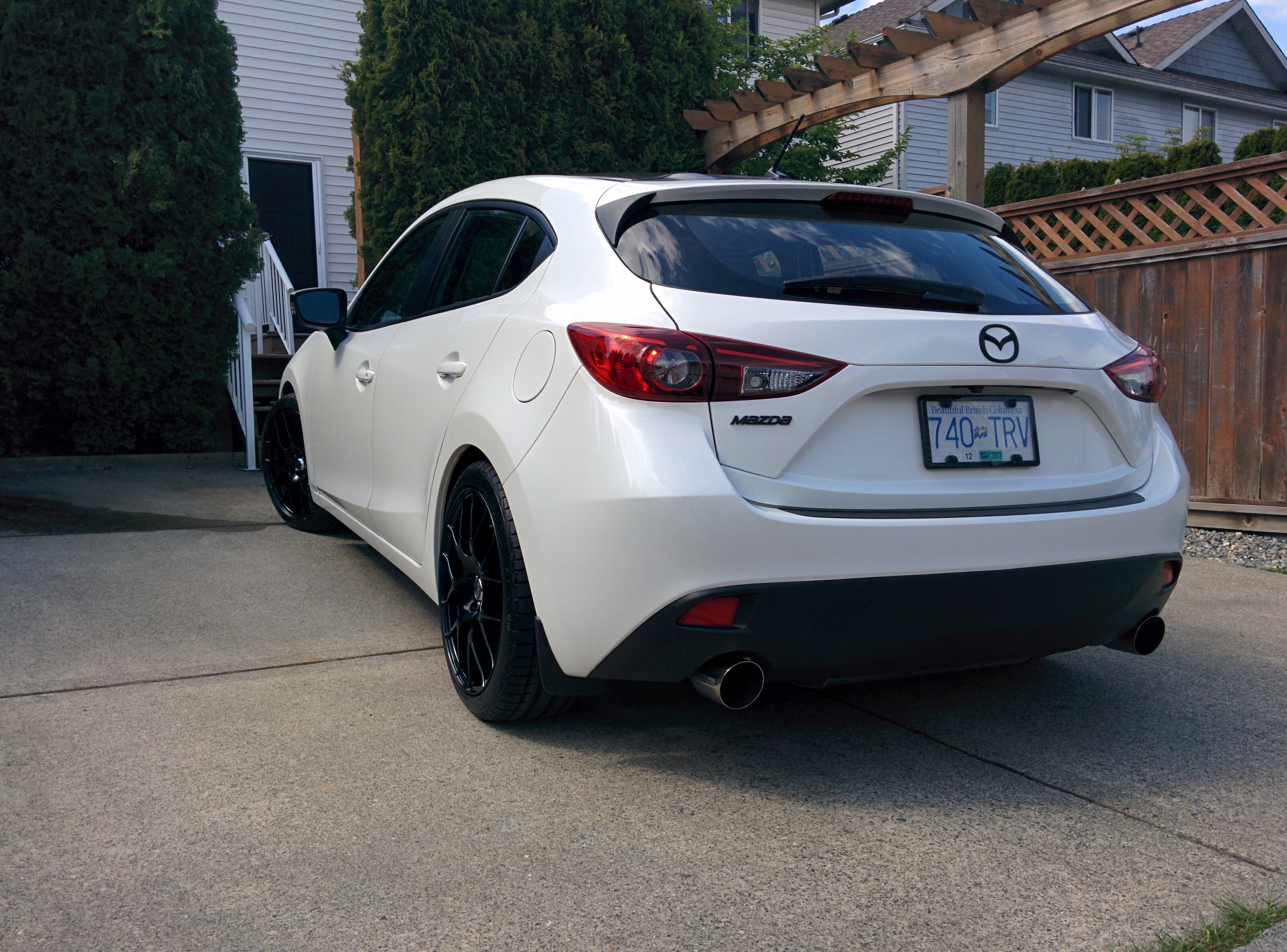 photo 2 Mazda Mazda3 custom wheels   18x8.0, ET +40, tire size 225/40 R18. x ET