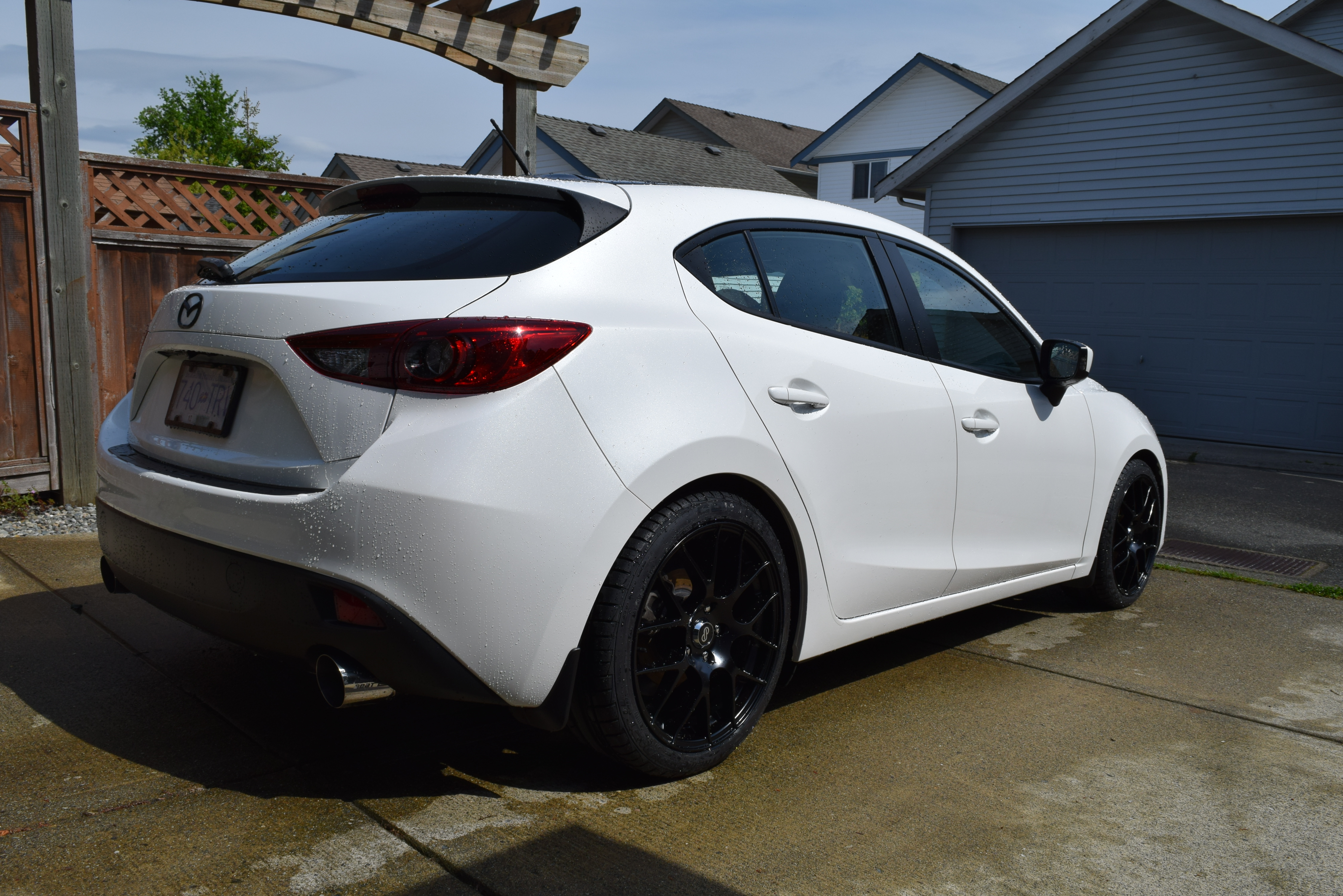 photo 5 Mazda Mazda3 custom wheels   18x8.0, ET +40, tire size 225/40 R18. x ET 
