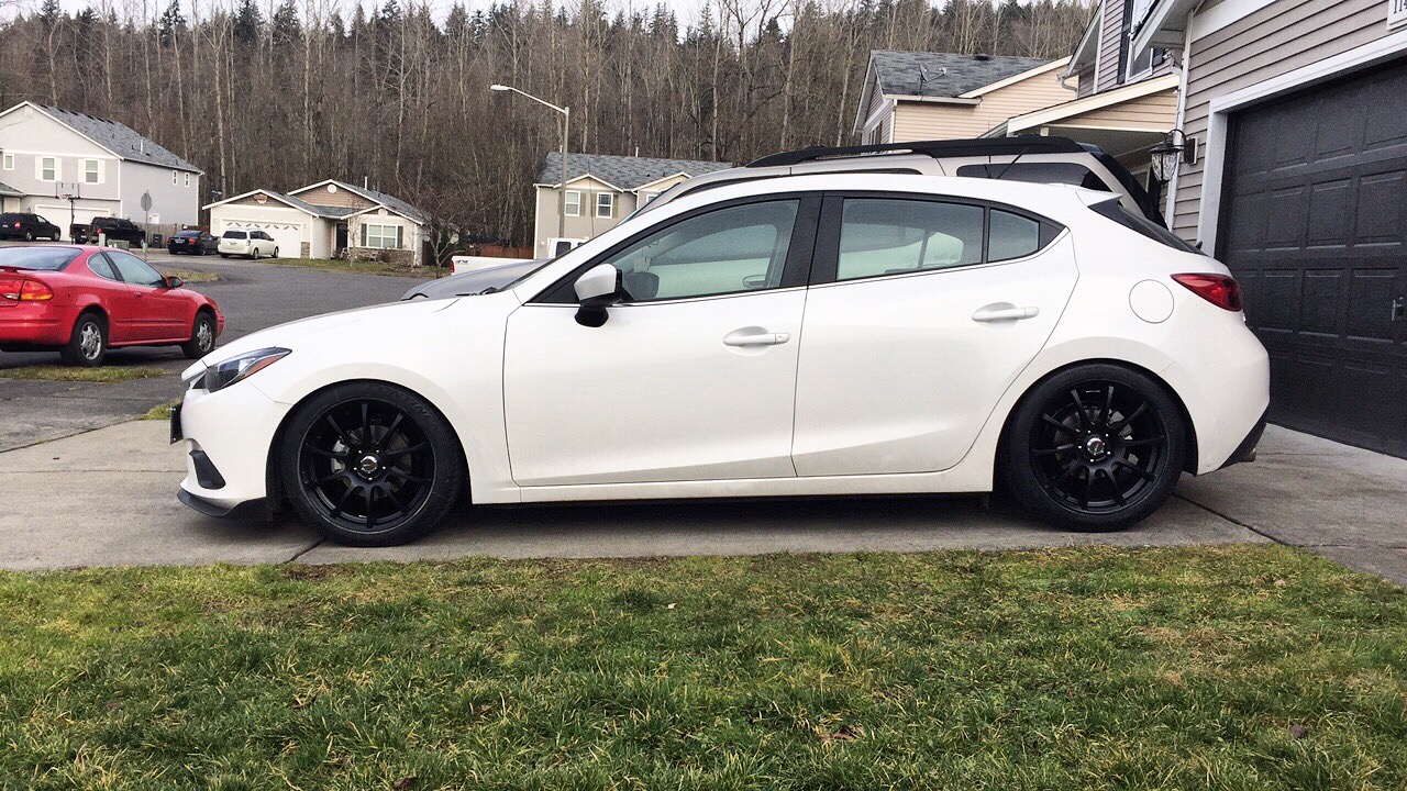 photo 1 Mazda Mazda3 custom wheels   18x8.0, ET , tire size 225/40 R18. x ET 