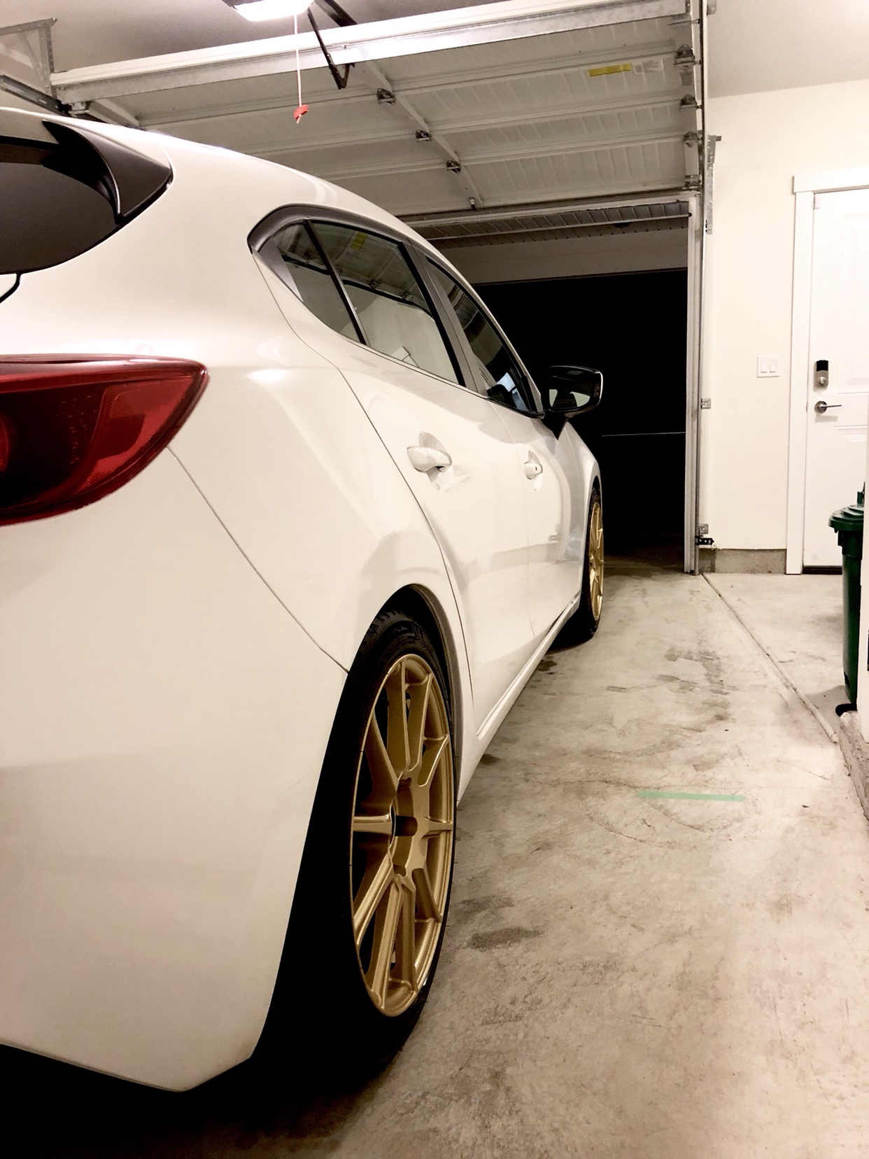 photo 2 Mazda Mazda3 custom wheels   18x8.5, ET +50, tire size X R18. x ET