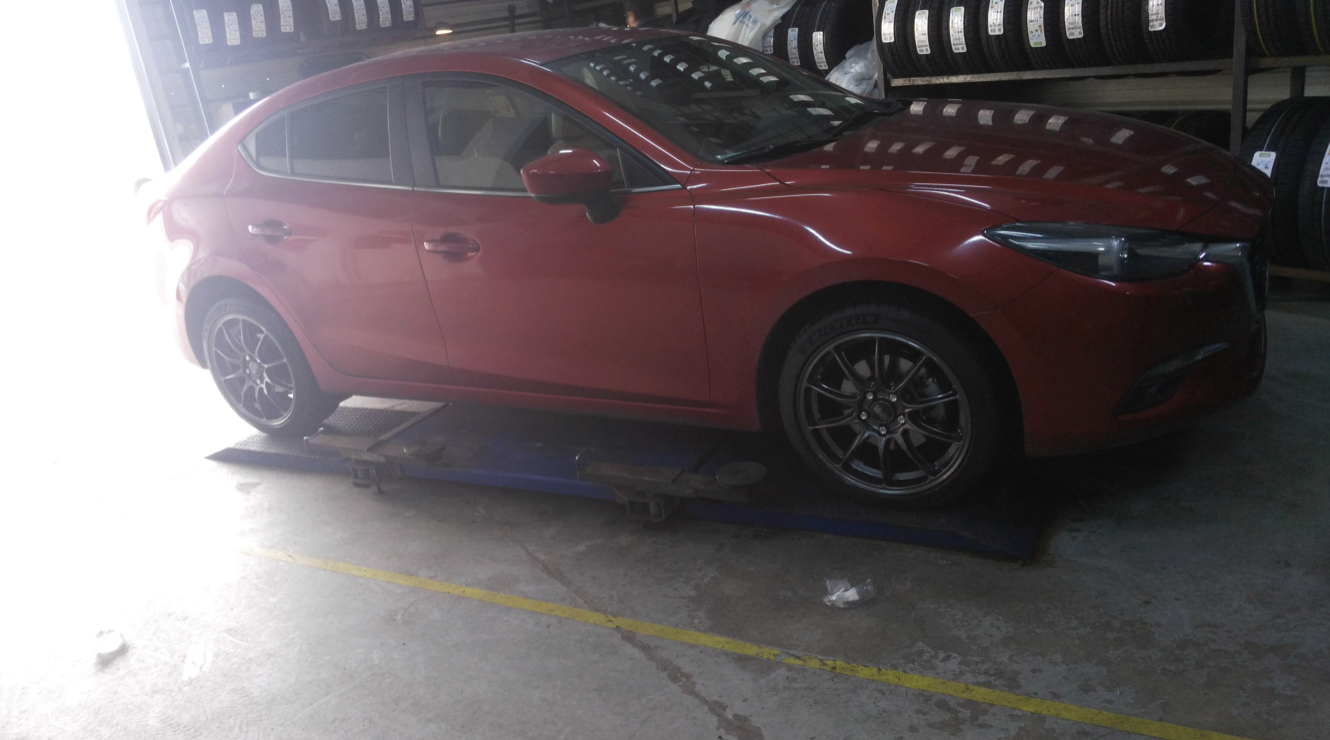 photo 1 Mazda Mazda3 custom wheels   x, ET , tire size X R. x ET