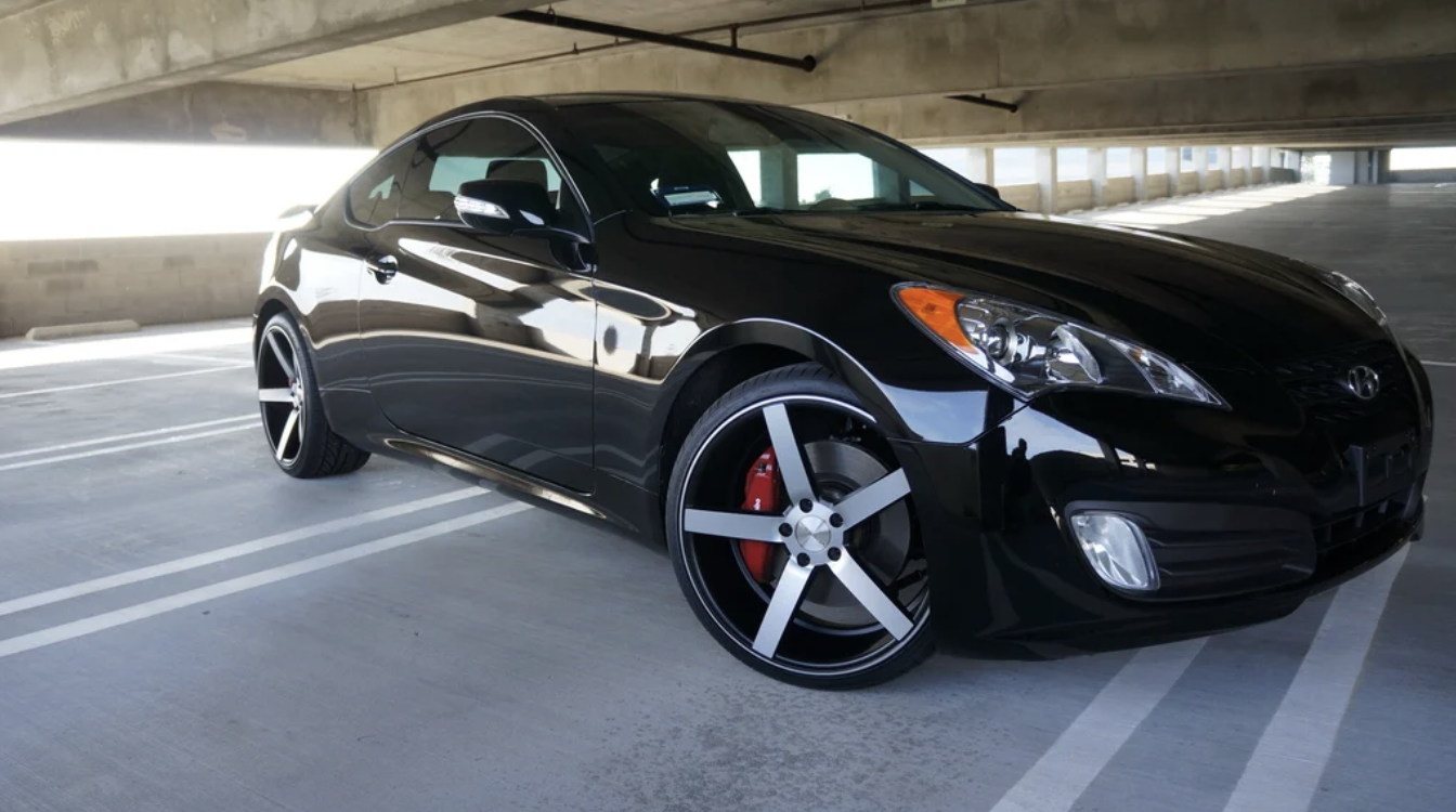photo 2 Hyundai Genesis Coupe custom wheels 20x9.0, ET , tire size X R20. 20x10.5 ET