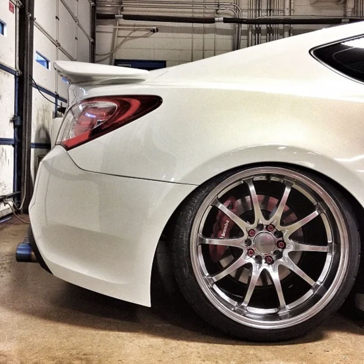 photo 1 Hyundai Genesis Coupe custom wheels 19x10.5, ET +22, tire size 245/35 R19. x ET
