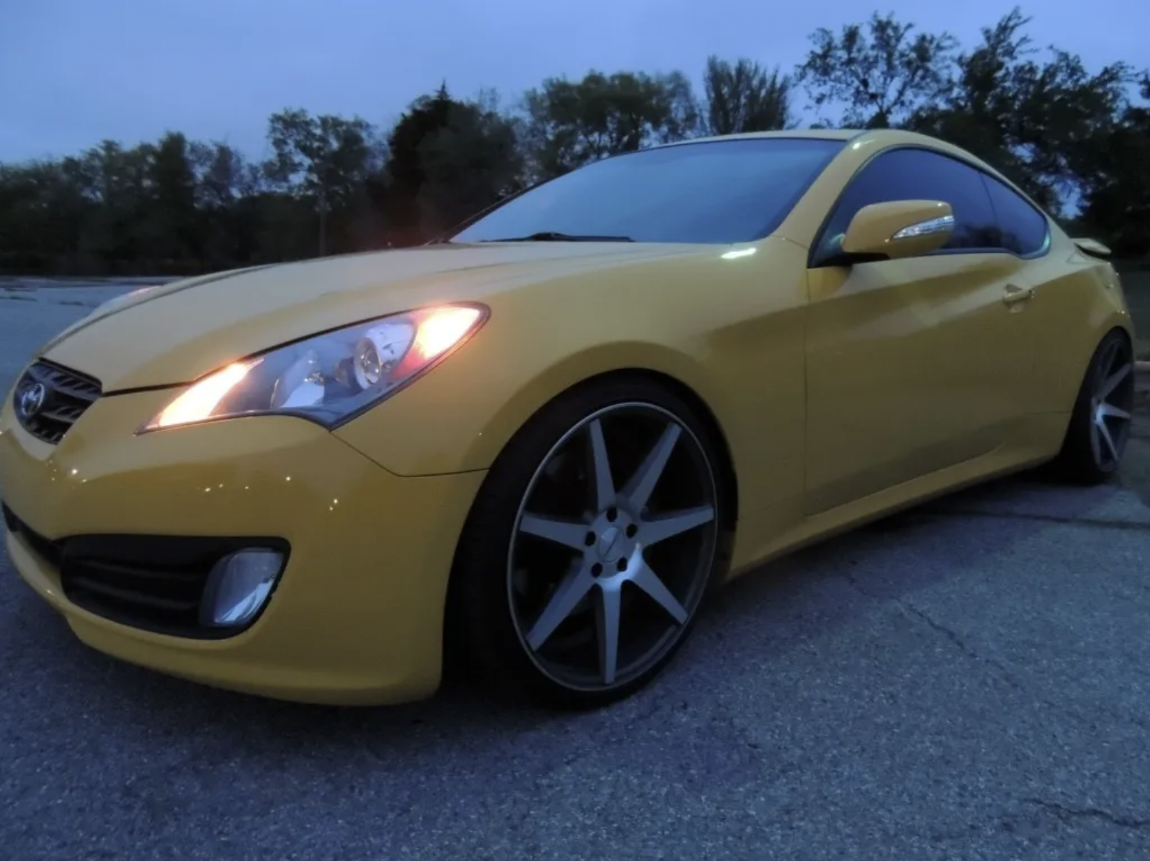photo 1 Hyundai Genesis Coupe custom wheels 20x9.0, ET +20, tire size 245/35 R20. 20x10.5 ET+25 275/30 R20