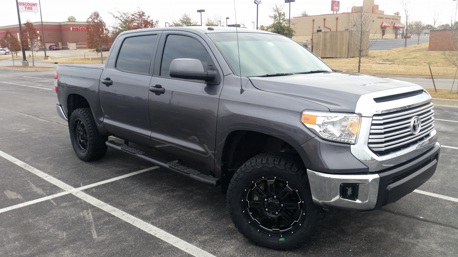 photo 1 Toyota Tundra custom wheels   20x, ET , tire size 305/55 R20. x ET 