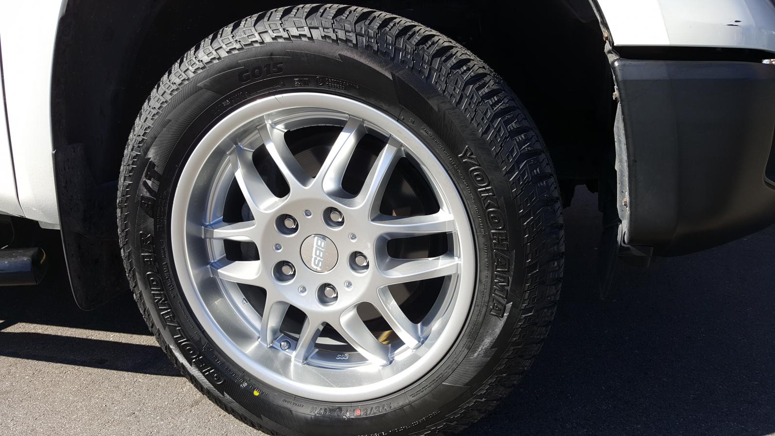 photo 2 Toyota Tundra custom wheels   20x9.0, ET , tire size 275/55 R20. x ET 