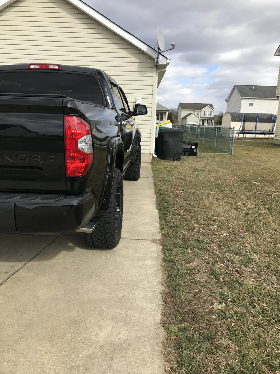 photo 3 Toyota Tundra custom wheels   20x9.0, ET +20, tire size 295/60 R20. x ET