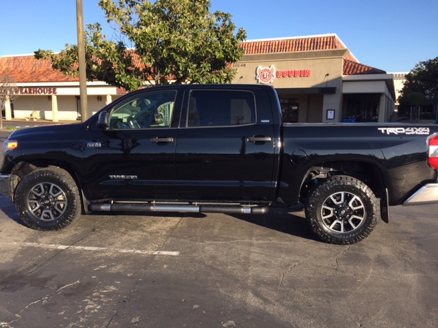 photo 1 Toyota Tundra custom wheels   18x, ET , tire size 275/70 R18. x ET 