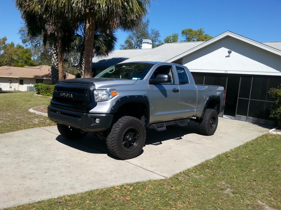 photo 1 Toyota Tundra custom wheels   18x9.0, ET +20, tire size 285/70 R18. x ET