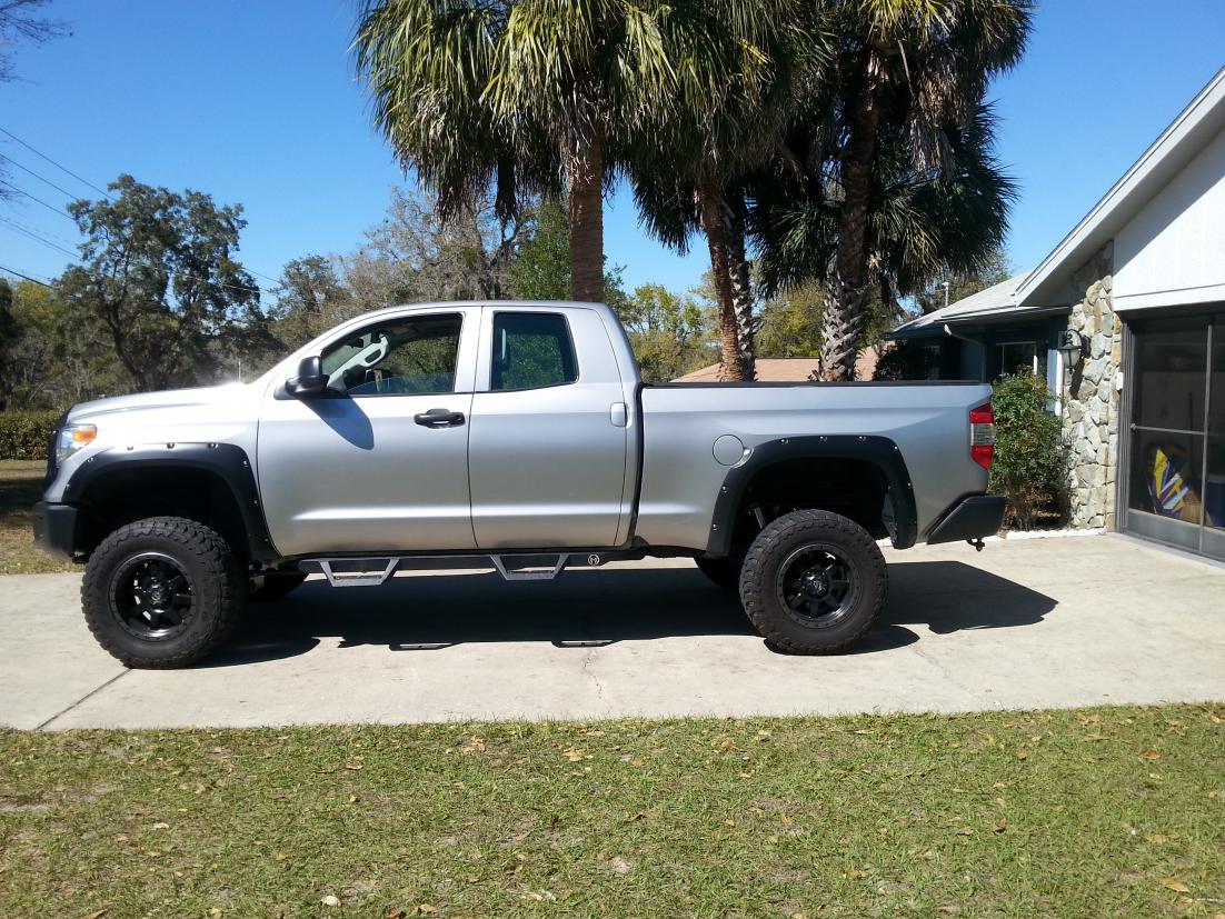 photo 2 Toyota Tundra custom wheels   18x9.0, ET +20, tire size 285/70 R18. x ET