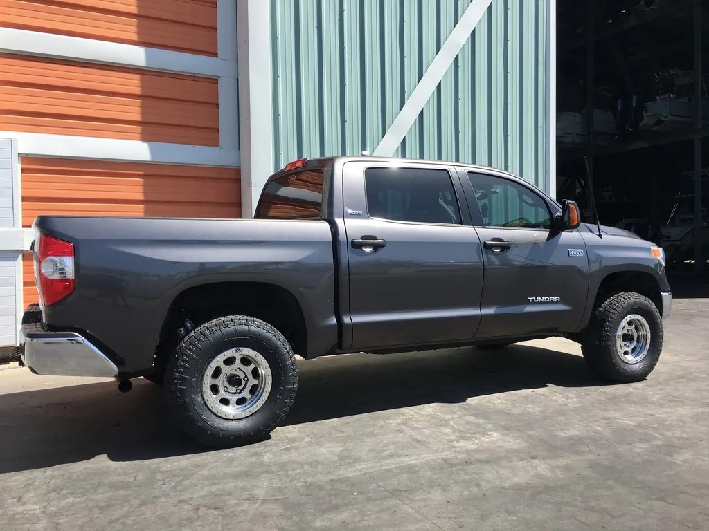 photo 3 Toyota Tundra custom wheels Trail Ready  17x8.0, ET 0, tire size 295/70 R17. x ET 