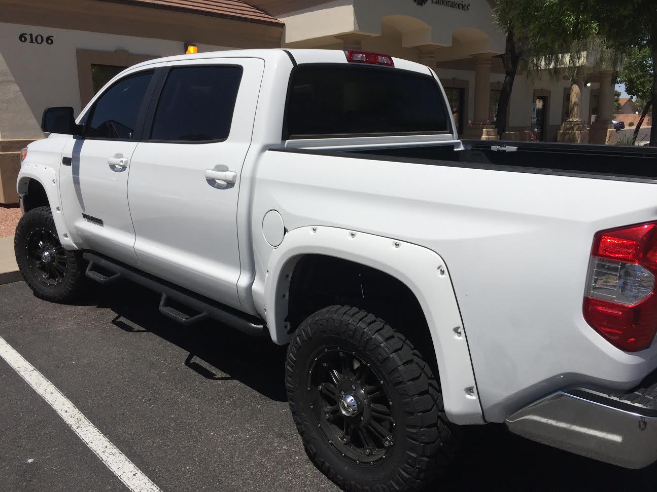 photo 1 Toyota Tundra custom wheels   20x9.0, ET , tire size 35X12.5 R20. x ET 