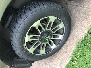 photo 1 Toyota Tundra custom wheels   20x, ET , tire size 275/55 R20. x ET 