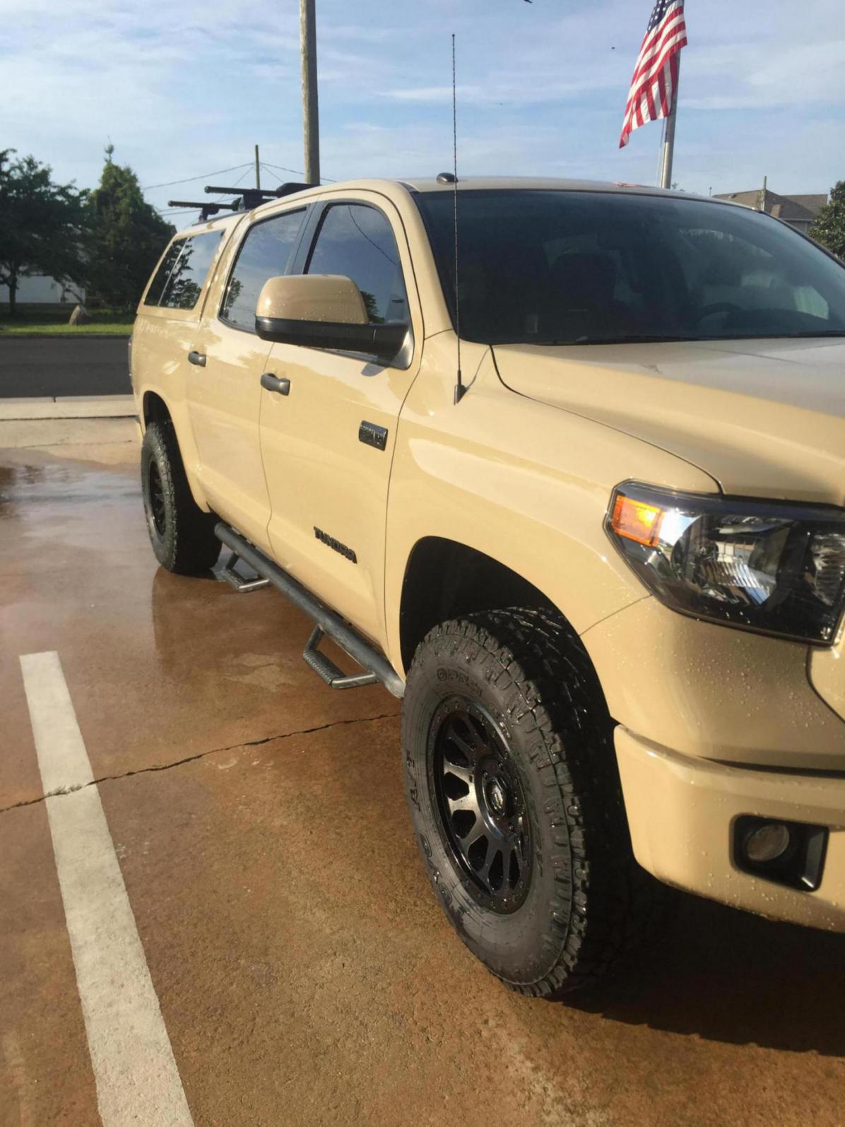 photo 1 Toyota Tundra custom wheels   18x9.0, ET +20, tire size 295/70 R18. x ET