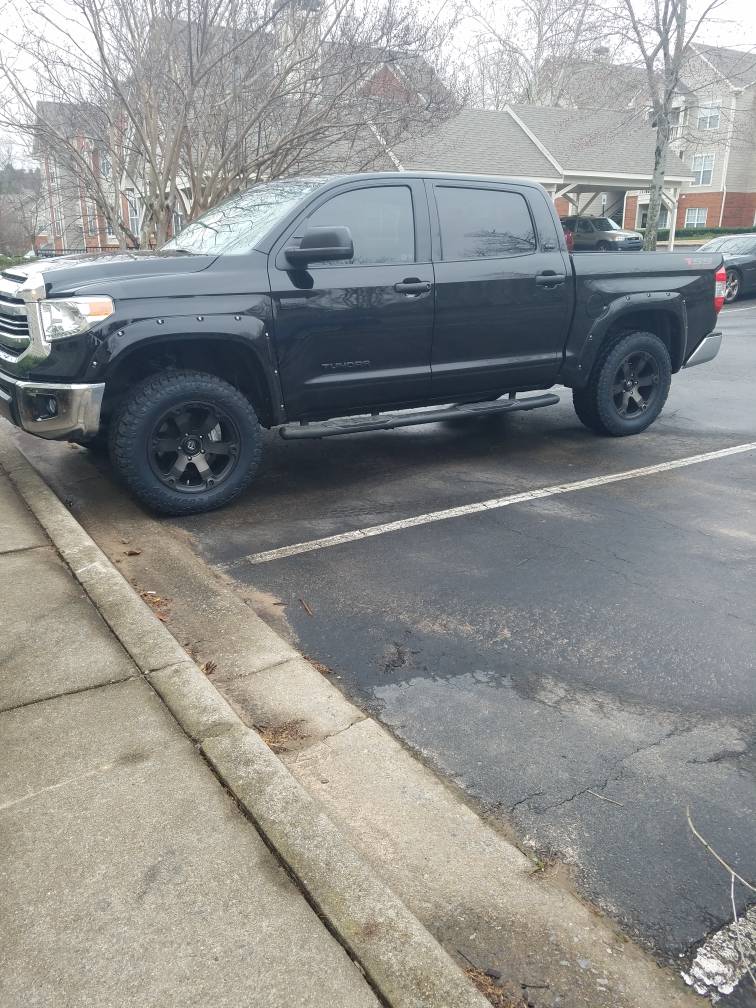 photo 2 Toyota Tundra custom wheels   20x9.0, ET +20, tire size 295/60 R20. x ET