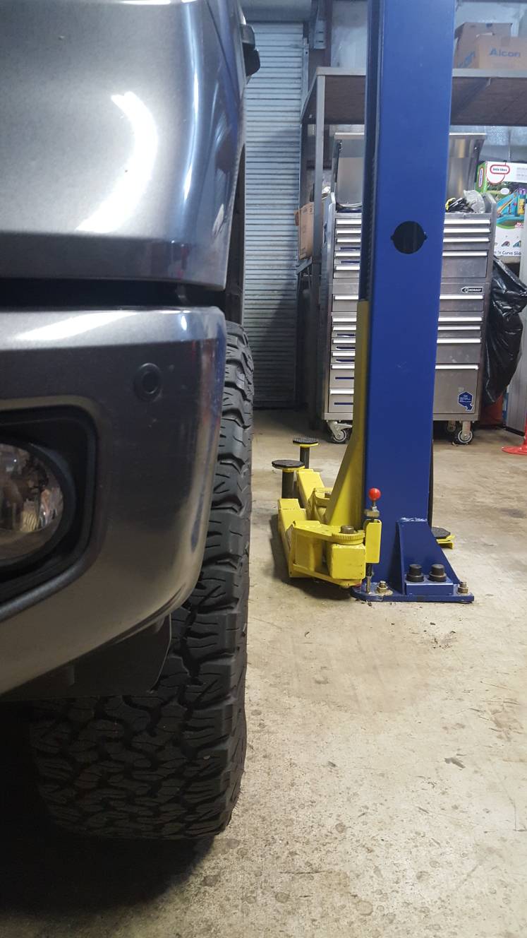 photo 1 Toyota Tundra custom wheels   20x, ET , tire size 275/60 R20. x ET 