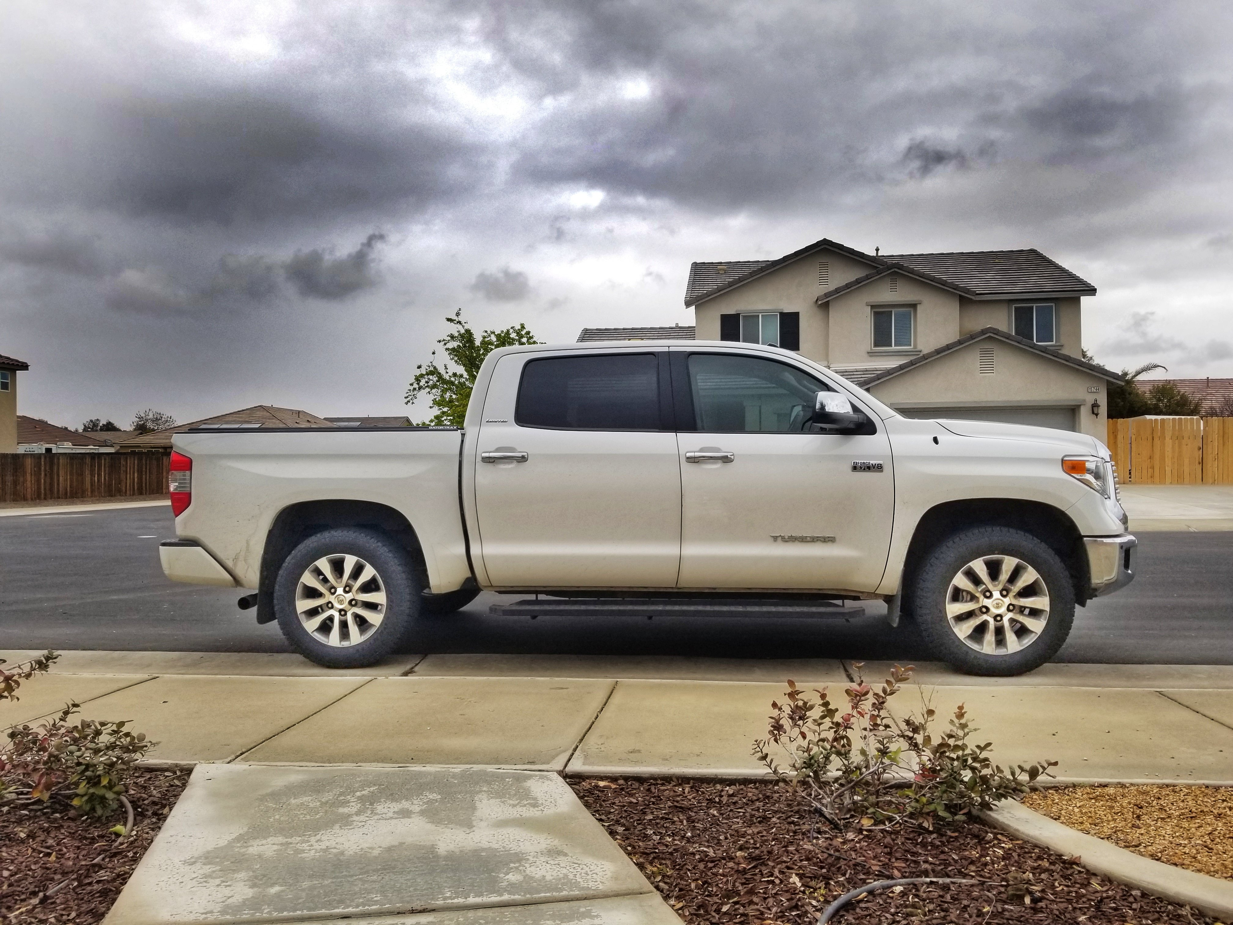 photo 2 Toyota Tundra custom wheels  rims 69533 20x8.0, ET , tire size 275/60 R20. x ET