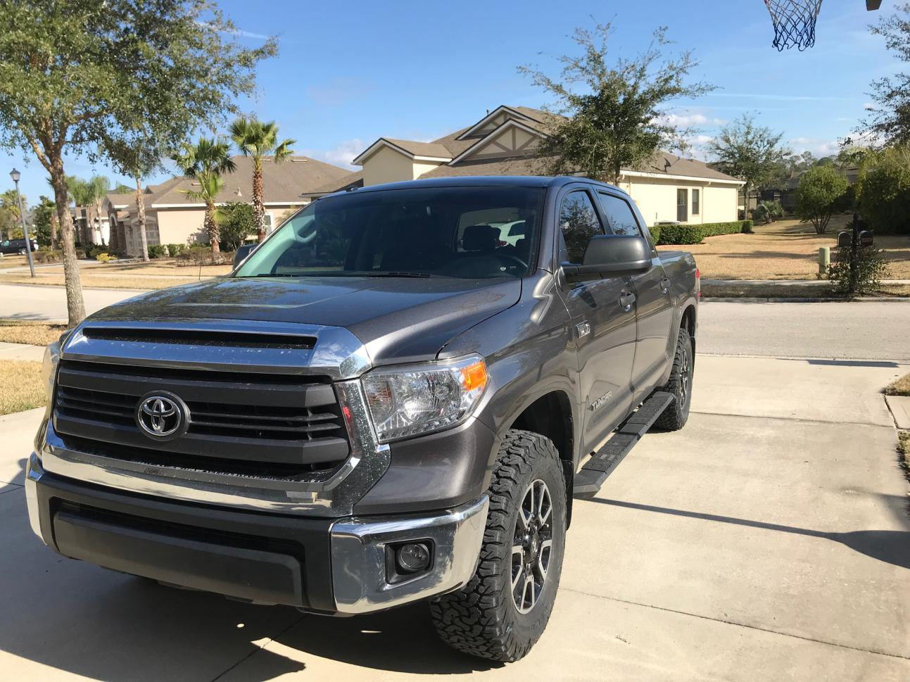 photo 1 Toyota Tundra custom wheels   18x, ET , tire size 305/65 R18. x ET 