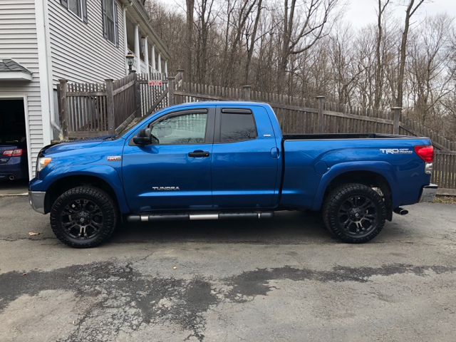 photo 1 Toyota Tundra custom wheels   20x9.0, ET , tire size 33X12.5 R20. x ET 