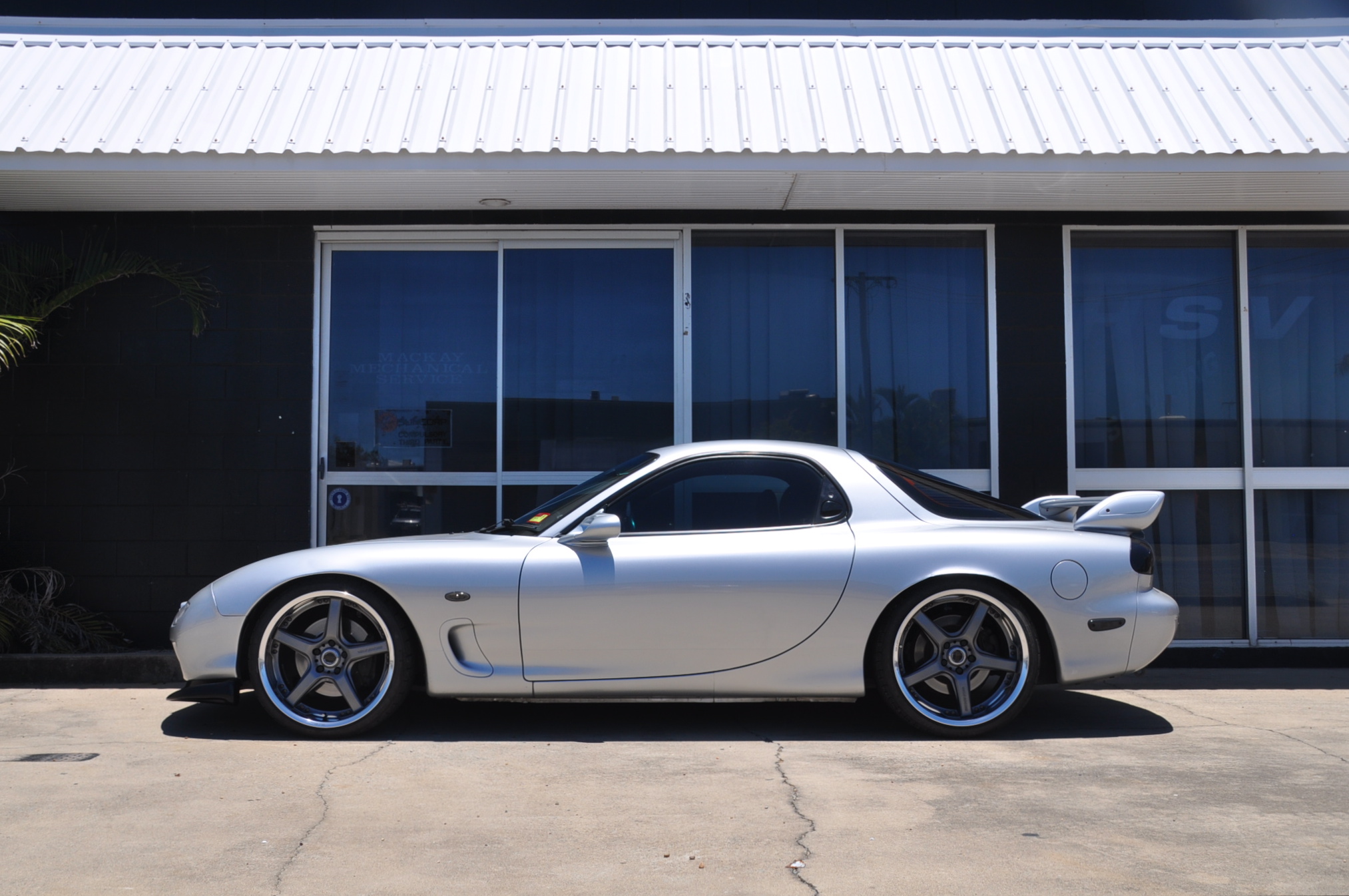 photo 5 Mazda RX-7 custom wheels Volk Racing GTS 19x9.5, ET +28, tire size 225/35 R19. 19x10.5 ET+28 265/30 R19