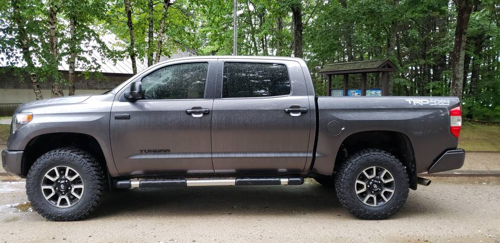 photo 1 Toyota Tundra custom wheels 18x, ET , tire size 35X11.5 R18. x ET