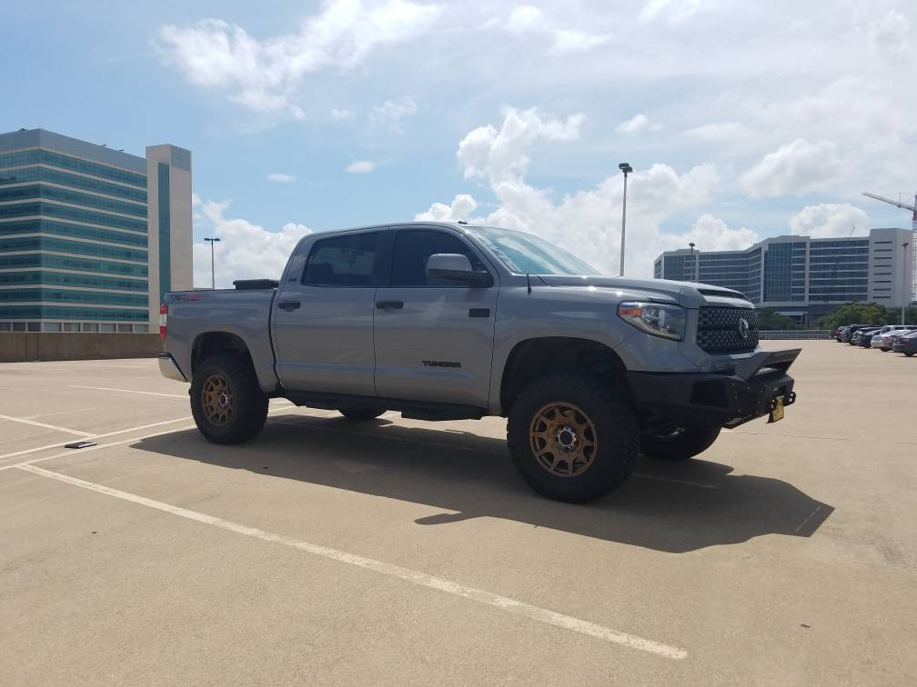 photo 3 Toyota Tundra custom wheels   18x, ET , tire size 35X12.5 R18. x ET