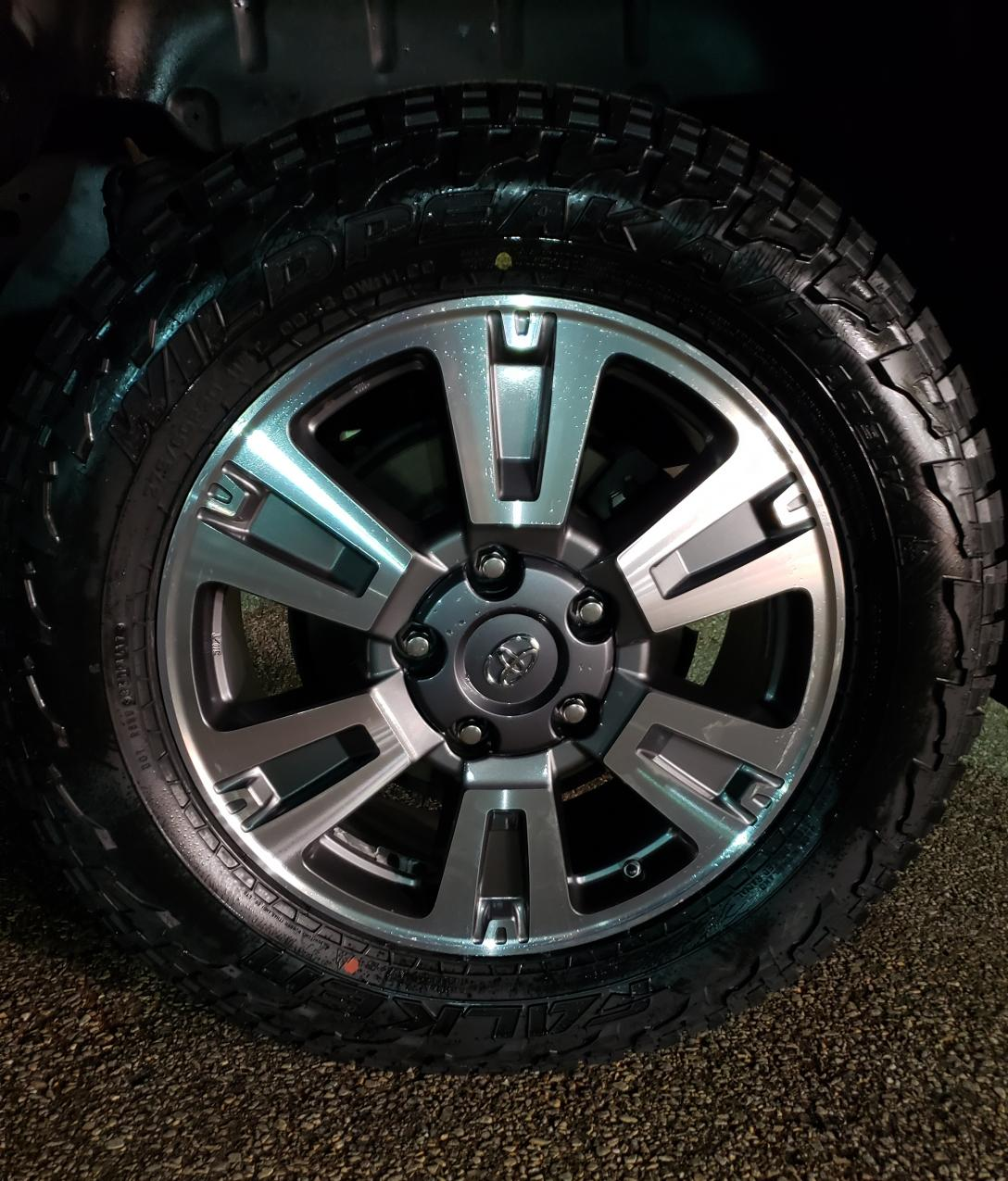 photo 3 Toyota Tundra custom wheels   20x, ET , tire size 275/60 R20. x ET