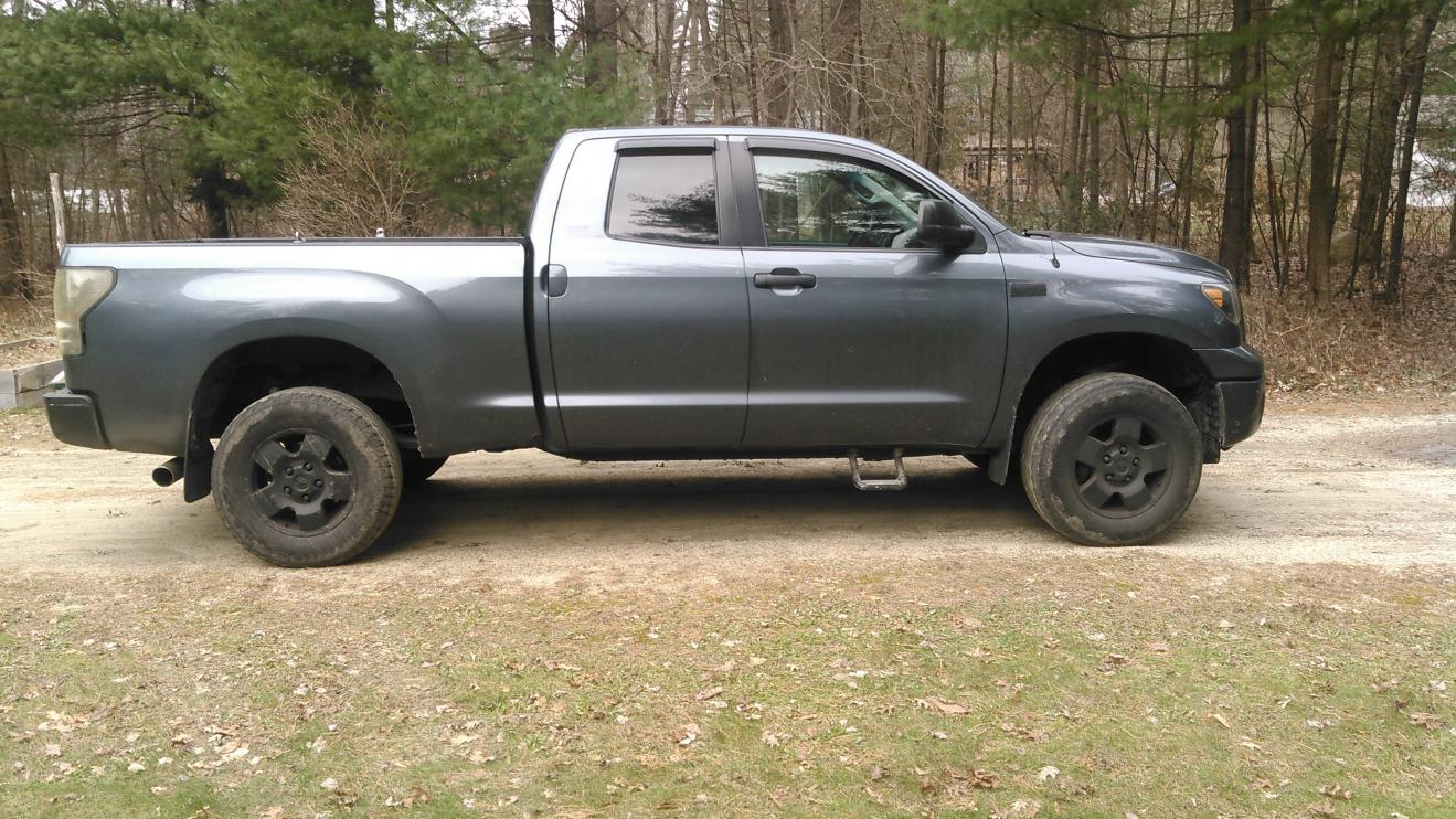 photo 1 Toyota Tundra custom wheels   18x10.0, ET -24, tire size 33X12.5 R18. x ET