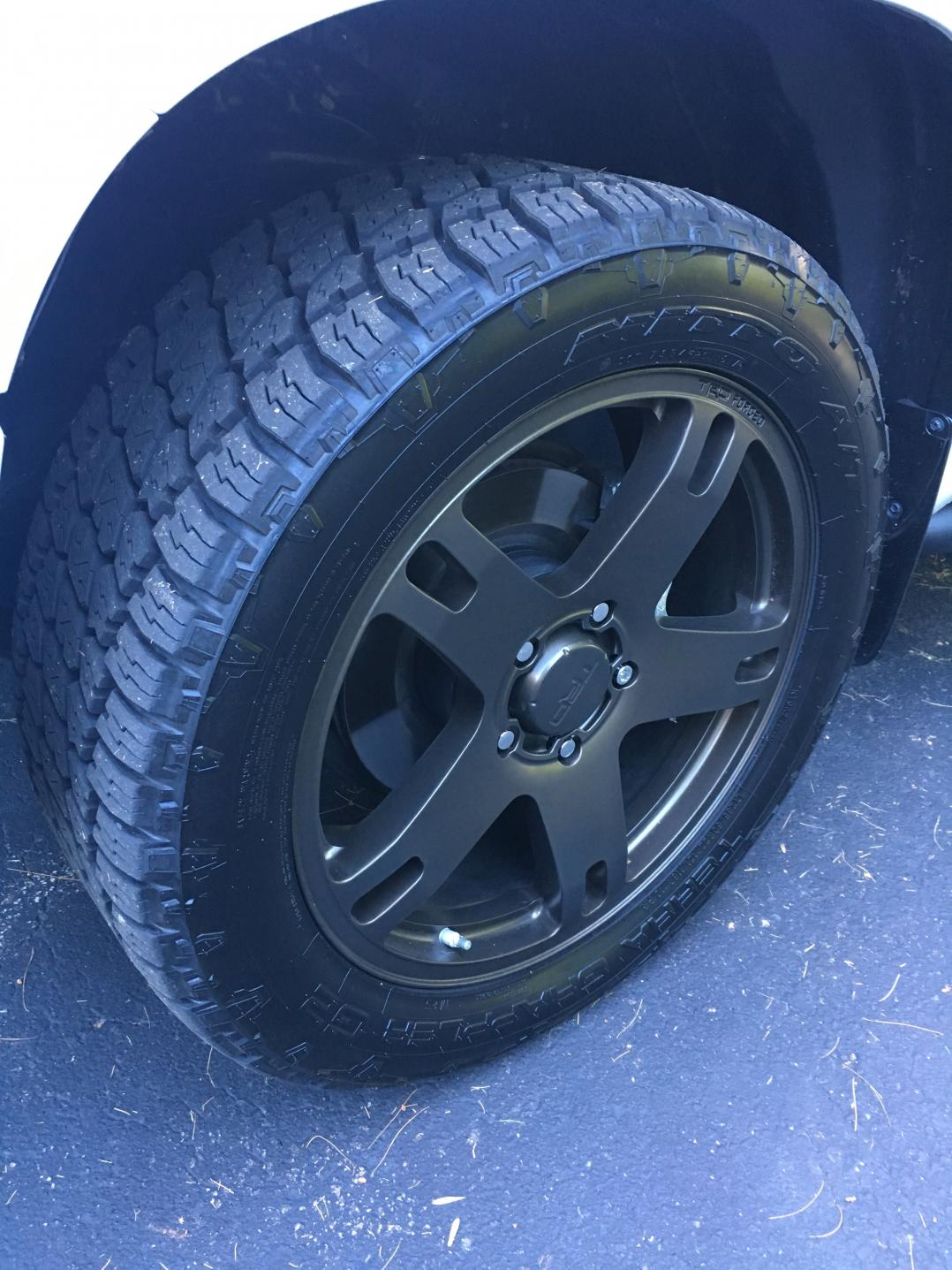 photo 2 Toyota Tundra custom wheels  TRD 22 Wheels 22x, ET , tire size 285/48 R22. x ET