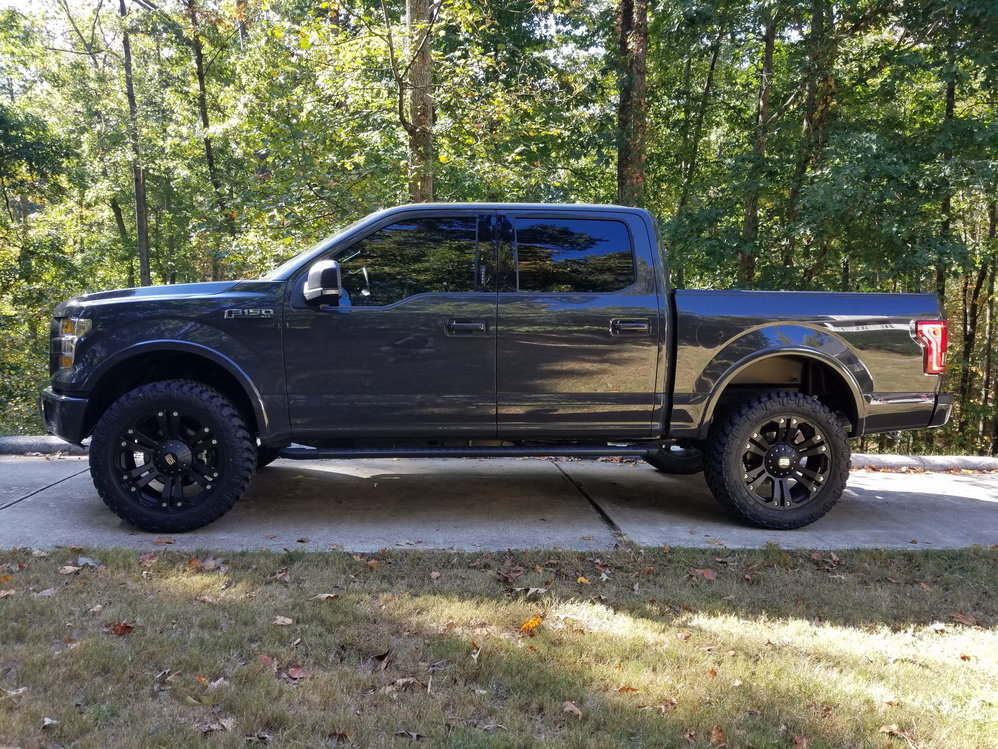 photo 1 Ford F-150 custom wheels   22x9.5, ET +18, tire size 35X12.5 R22. x ET 