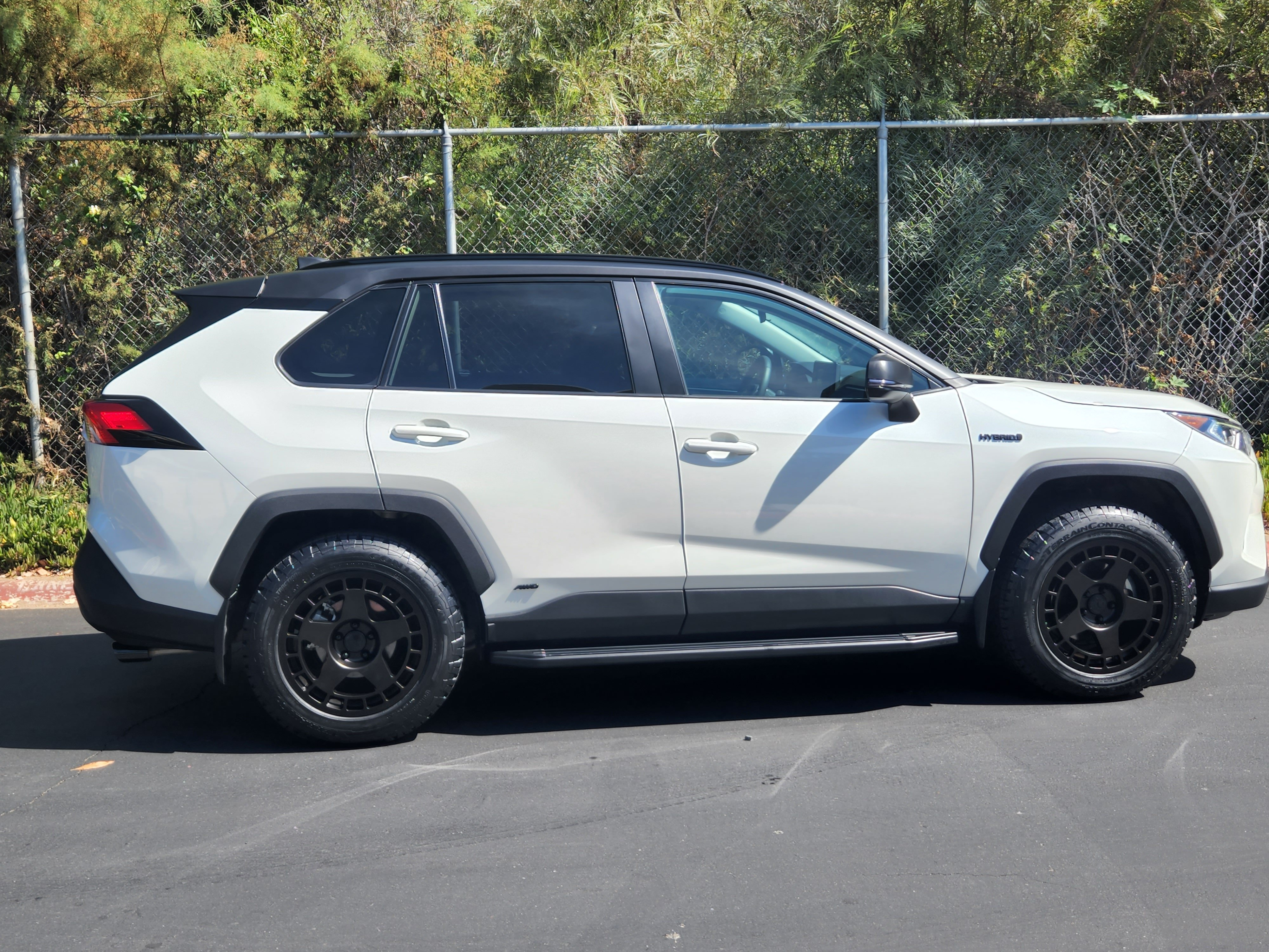 photo 2 Toyota RAV4 custom wheels   18x9.0, ET +42, tire size 245/60 R18. x ET