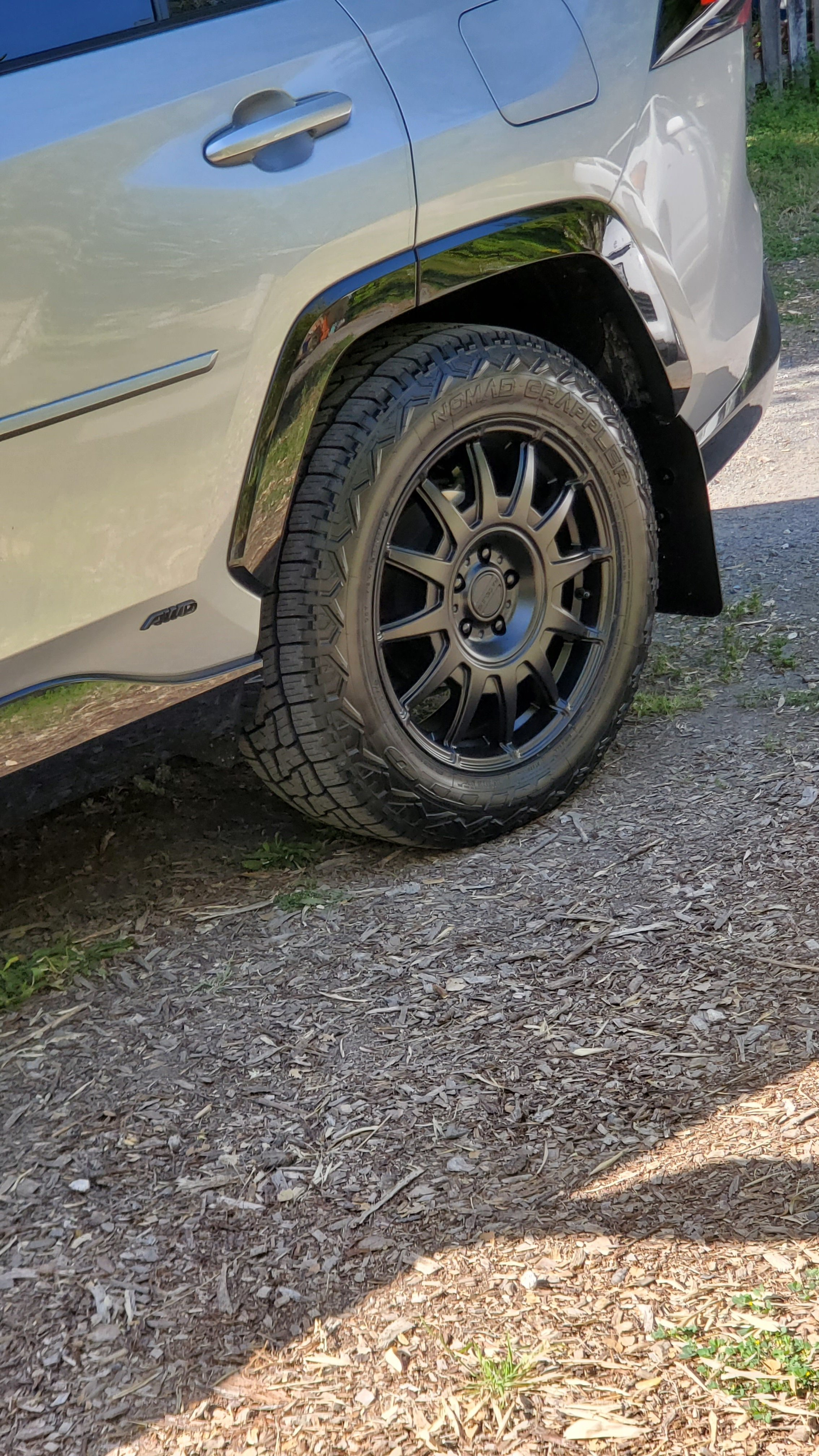 photo 3 Toyota RAV4 custom wheels   18x, ET , tire size 235/60 R18. x ET