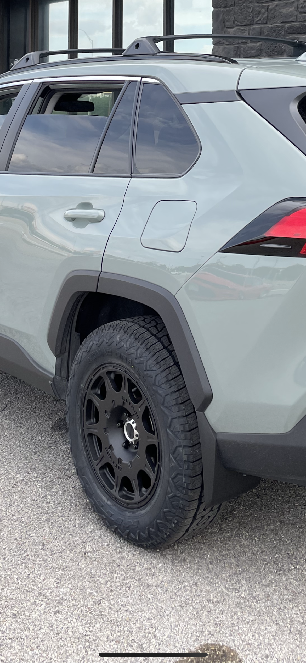 photo 2 Toyota RAV4 custom wheels   17x8.0, ET +38, tire size 245/65 R17. x ET