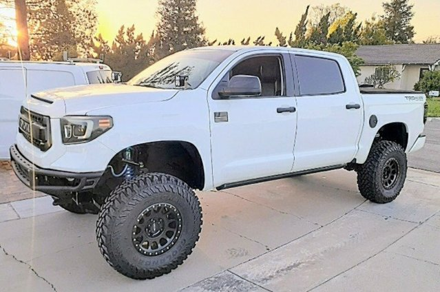 photo 1 Toyota Tundra custom wheels   17x, ET , tire size 37X12.5 R17. x ET