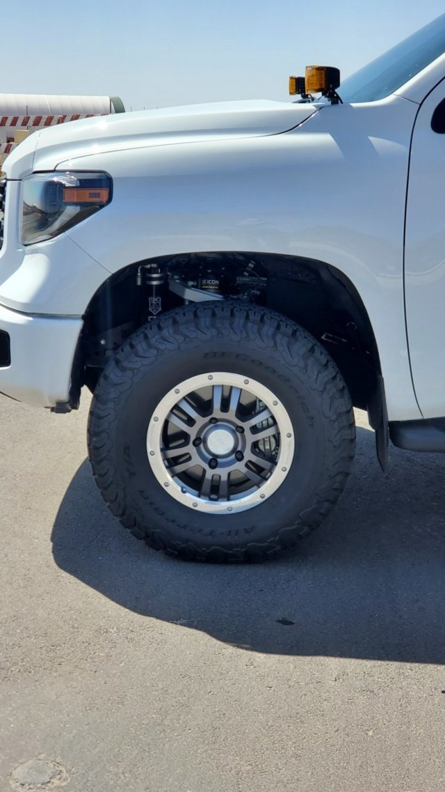 photo 2 Toyota Tundra custom wheels  RockWarrior  17x, ET , tire size 315/70 R17. x ET