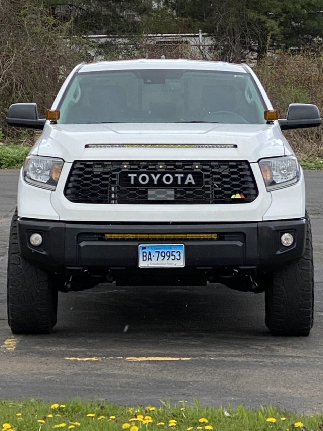 photo 3 Toyota Tundra custom wheels   18x9.0, ET , tire size 37X12.5 R18. x ET