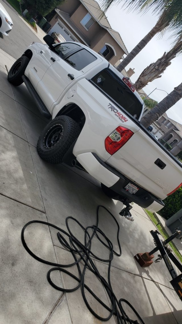 photo 3 Toyota Tundra custom wheels   17x8.5, ET 0, tire size 285/70 R17. x ET