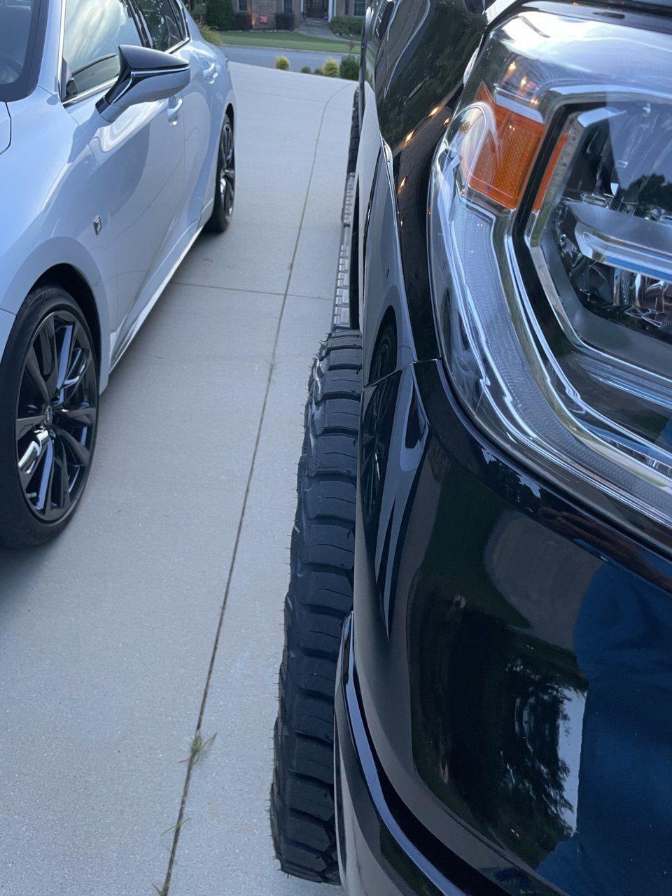 photo 4 Toyota Tundra custom wheels   20x, ET +20, tire size 295/60 R20. x ET