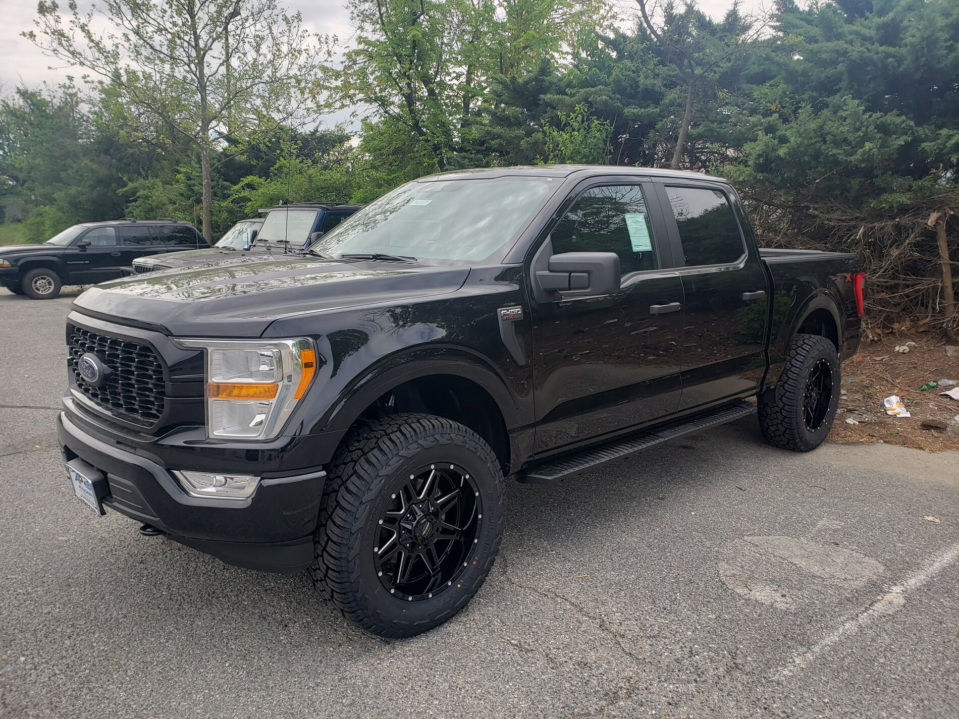 photo 1 Ford F-150 custom wheels   20x, ET , tire size 35X12.5 R20. x ET